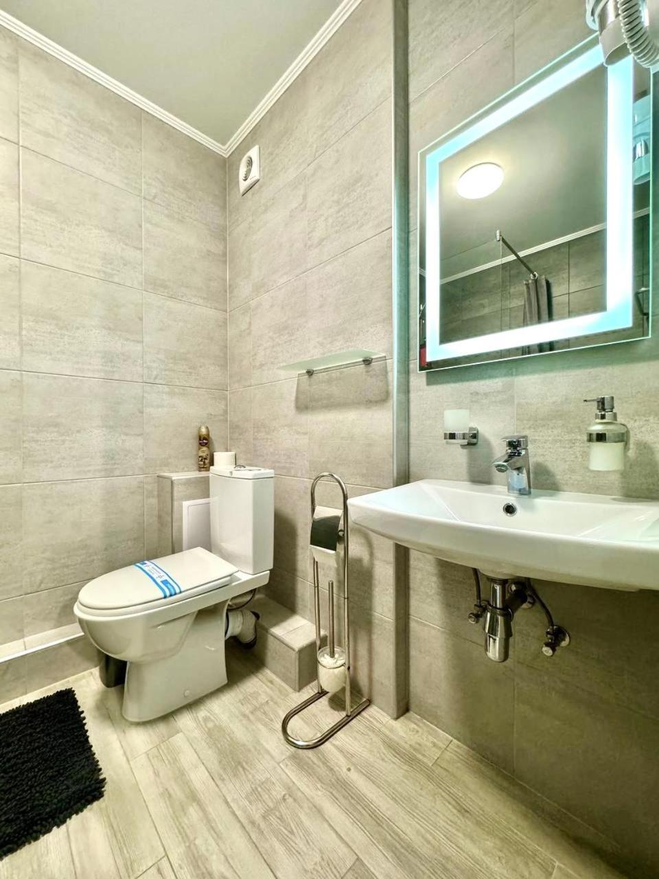 Apartpoltava Апартаменти Бізнес-Класу В Престижній Новобудові З Панорамним Балконом Центр Buitenkant foto